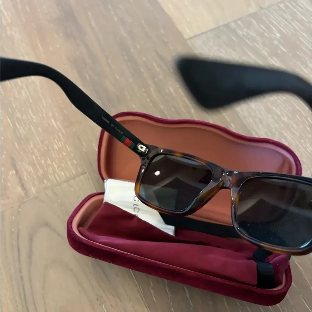 Gucci Polarized Rectangle Sunglasses